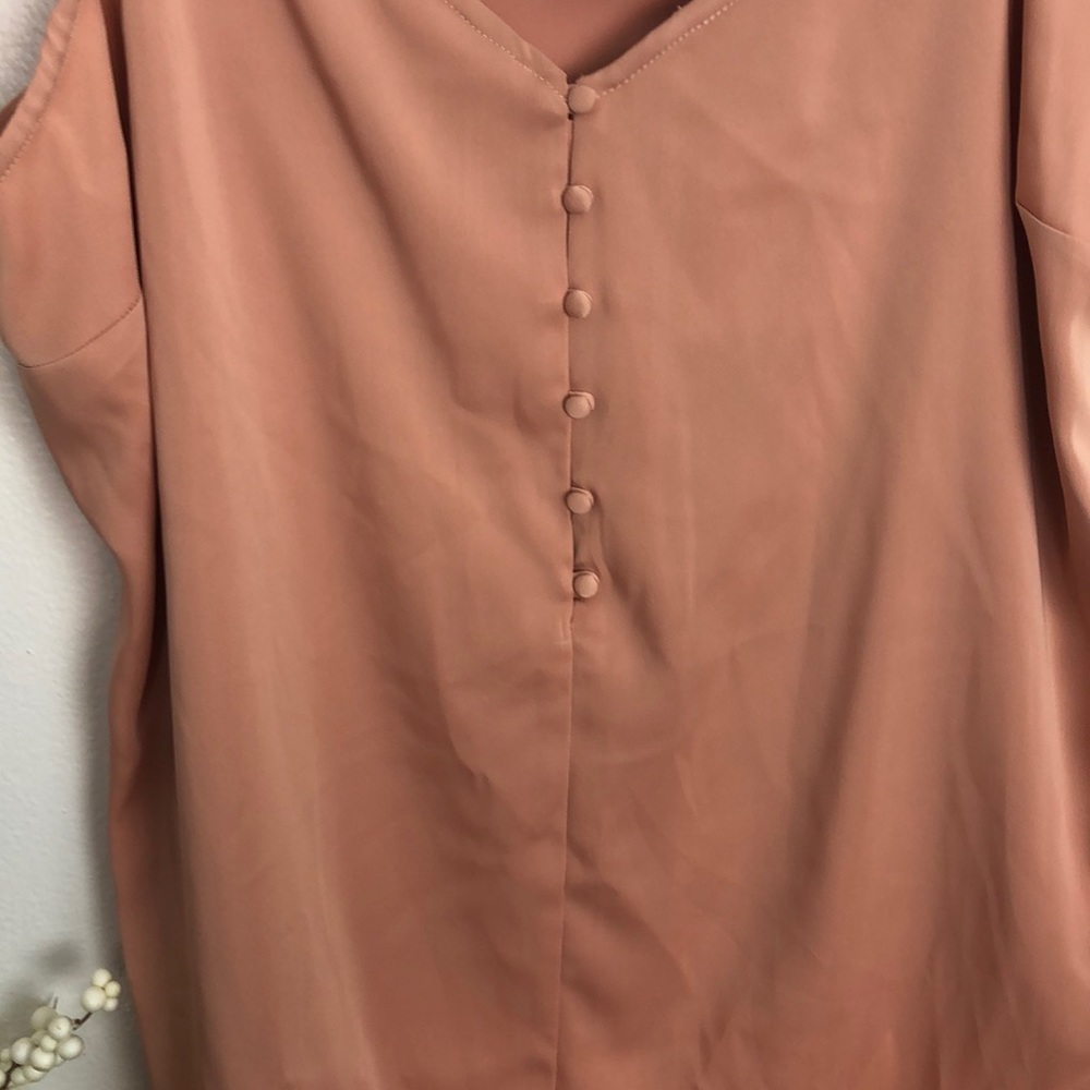 Rose pink camisole sz XL with adjustable straps - Picture 3 of 3